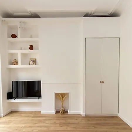 Moderne T3 Avec 2 *